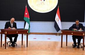 رئيسا وزراء مصر والأردن يوقعان محضر اجتماعات الدورة الـ ٣٢ للجنة العليا المصرية الأردنية المُشتركة | الأخبار | الصباح العربي