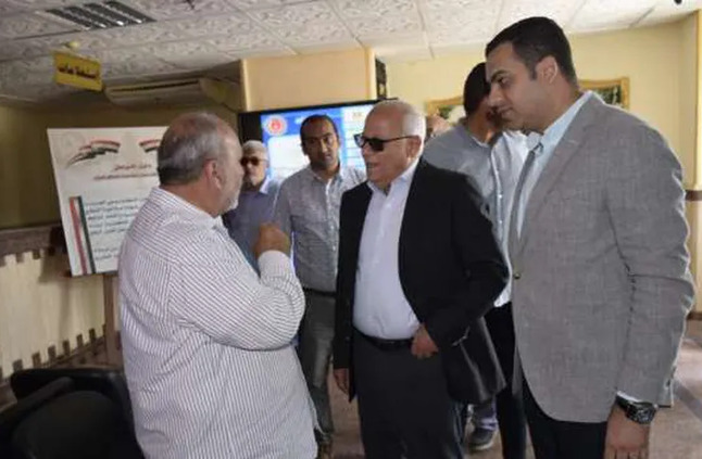 محافظ بورسعيد يتابع سير العمل في المراكز التكنولوجية لتلقي طلبات التصالح