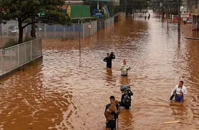 تزيد على 2.5 مليار دولار.. فيضانات البرازيل تخلف خسائر مادية وبشرية