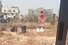 بالفيديو.."القسام" تستهدف جرافة عسكرية وتقصف قوات إسرائيلية في محور "نتساريم"  وجنوب حي الزيتون