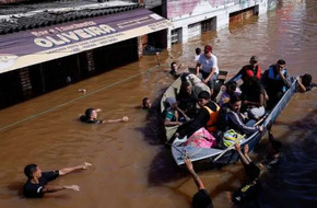 مدينة برازيلية تغرق بالكامل تحت الماء (صور)