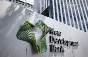 عاجل...الحكومة: بنك التنمية الجديد يساعد على توفير التمويل المُيسَّر لحكومات دول بريكس | العاصمة نيوز