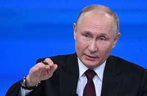 بوتين: دعم الروس للمشاركين في العملية العسكرية الخاصة يعتبر أساس النجاح في ساحة المعركة