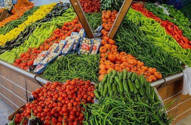20 يونيو 2024.. أسعار الخضروات والفاكهة بسوق العبور للجملة اليوم
