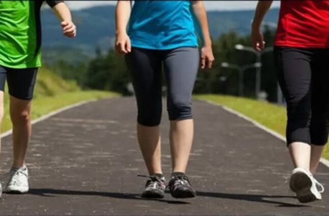 دراسة: المشي قد يساعد في منع تكرر الإصابة بألم الظهر