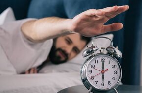 8 حيل تساعدك على الاستيقاظ مبكرًا - اليوم السابع