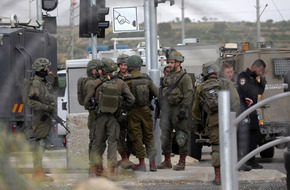 الجيش الإسرائيلي يقتحم جنين ومخيمها ويعتقل 8 فلسطينيين (فيديوهات)