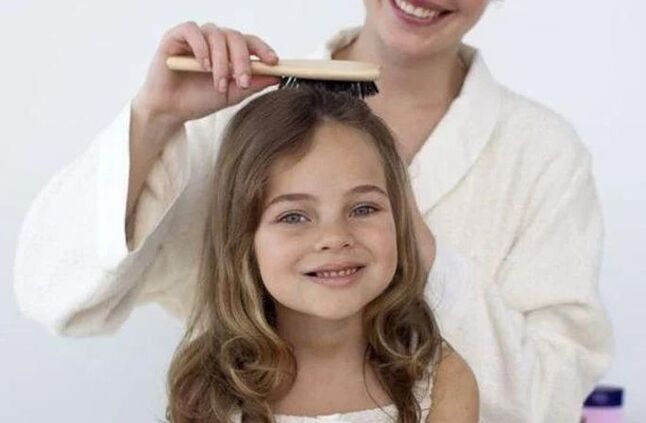 نصائح للحفاظ على شعرك طفلك بعد الاستحمام | أهل مصر