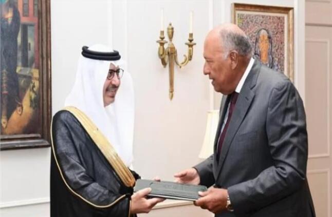 تعيين صالح الحصيني سفيرًا جديدًا للسعودية في مصر