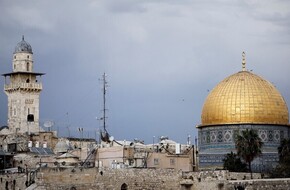النيابة العامة الإسرائيلية تقدم لائحة اتهام ضد إمام وخطيب المسجد الأقصى