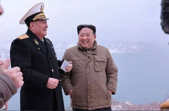 محرمات جديدة في كوريا الشمالية.. بينها الفساتين البيضاء والنظارات الشمسية