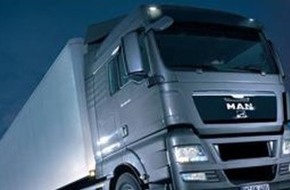 شركة مان الألمانية تستدعي 60 ألف شاحنة لفحصها