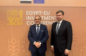 وزير التجارة يبحث مع نائب رئيس المفوضية الأوروبية سبل دعم التعاون التجاري بين مصر والاتحاد الأوروبي