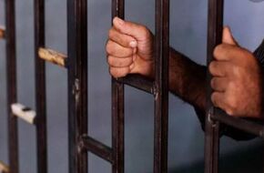 حبس 20 متهماً بتهمة استعراض القوة وقتل شخص في الإسكندرية  | أهل مصر