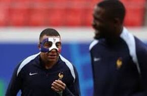 لاعب بلجيكا يتوعد كيليان مبابي قبل مواجهة فرنسا في يورو 