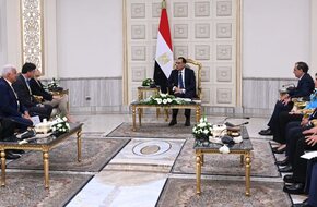 رئيس الوزراء يلتقي رئيسة منطقة شمال أفريقيا والمشرق العربي بشركة إيني الإيطالية - صوت الأمة