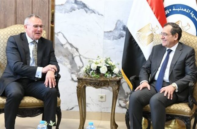 وزير البترول يبحث خطط شركة Cheiron Energy لزيادة استثماراتها في مصر