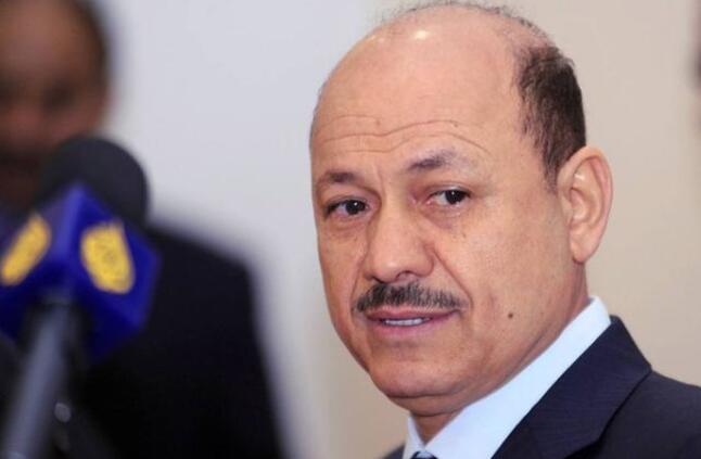 رئيس مجلس القيادة الرئاسي اليمني يبحث مع وزير الدفاع السعودي مساعي إحلال السلام في اليمن