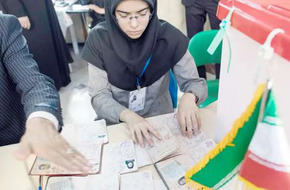 خبراء: الانتخابات الإيرانية الحالية تشهد زخما كبيرا مختلفا عن أي انتخابات سابقة