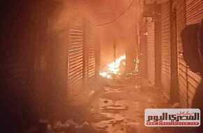حريق هائل يلتهم عددًا من المحال في حارة اليهود بالجمالية  | المصري اليوم
