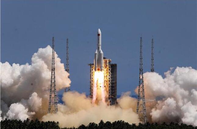بولندا تنجح في إطلاق صاروخ للفضاء باستخدام وقود صديق للبيئة