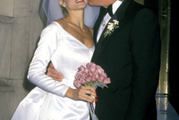 تزوج بعدها بالمرأة التي كان على علاقة بها وهي مارلا مابلز وهي ممثلة تلفزيونية وأنجب منها ابن واحد وانفصلا أيضا عام 1999 