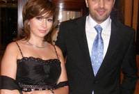 تزوج الفنانة السورية ديما بياعة عام 2002 وانجبا ورد وفهد 