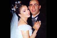 تزوج الفنان أحمد السقا من مها الصغير في 17 نوفمبر 1999، وانجبا ولدين "ياسين" و"حمزة" وبنت اسمها "نادية"
