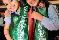 أول إجازة يحصل عليها الطلاب السعوديين إجازة منتصف العام الدراسي من يوم الخميس الموافق 2 يناير 2020 م وحتى السبت 18 يناير 2020 م
