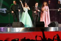 وشهد هذا الحفل حضورًا جماهيريًا كبيرًا حيث أحياه 4 من عمالقة الغناء في الوطن العربي 
