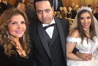 المطربة نادية مصطفى مع العروس غادة رجب