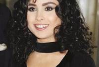 حنان شوقي مواليد عام 1967، قدمتها أبلة فضيلة للجمهور وهي في عمر الثامنة من خلال برنامج "غنوة وحدوتة"، تخرجت من المعهد العالي للفنون المسرحية عام 1990
 