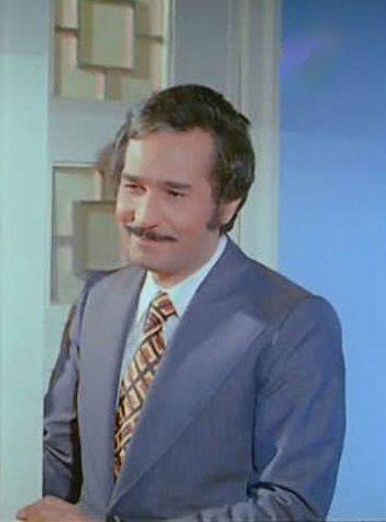 عبد الرحمن محمود أبو زهرة  من مواليد 8 مارس  1934 