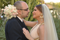  تزوجت المطربة اللبنانية كارول سماحة من رجل الأعمال المصري وليد مصطفى ورئيس مجلس إدارة قنوات "النهار" ولهما ابنة اسمها "تالا"
