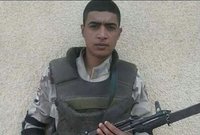 مجند مقاتل/ علي حسن محمد الطوخي، ابن محافظة القليوبية، وأحد أبطال الكتيبة 103 وملحمة البرث