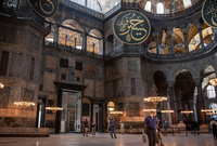 اشترى كذلك الأراضي المحيطة بالكاتدرائية طبقًا للروايات التاريخية العثمانية وأعلن وقف مسجد آيا صوفيا للمسلمين في كافة أنحاء العالم الإسلامي


