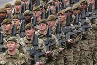 وتراجع الجيش البريطاني كذلك إلى المركز التاسع بعدد أفراد يقارب الـ 200 ألف جندي
