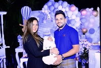 رزق نجم مسرح مصر الفنان مصطفى خاطر بمولوده الأول "علي" في شهر أكتوبر