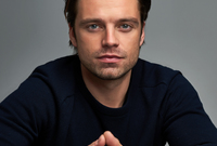  الممثل الروماني الأمريكي Sebastian Stan، يبلغ 38 عام، تم ترشيحه في القائمة نفسها مرتين 
