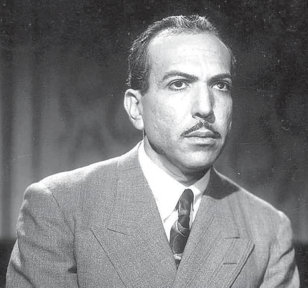 ولد زكي رستم في 5 مارس عام 1903 في قصر جده بحي الحلمية بالقاهرة لأسرة أرستقراطية من أغنى عائلات مصر
