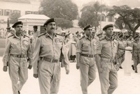 الفريق الشاذلي وهو يعبر قناة السويس لزيارة جبهة القتال يوم 8 أكتوبر 1973 ويكون بذلك أول ضابط من القيادة العسكرية يزور جبهة القتال بعد العبور
