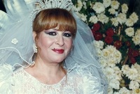 تزوجت من خارج الوسط الفني من سمير أبو غدارة عام 1969 وأنجبت منه ابنها الوحيد "أحمد"