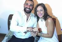 لكن ريم البارودي ظهرت في حلقة مع الإعلامية ريهام سعيد، وقالت إنها كانت تعرف أحمد سعد قبل أن يتزوج، وأكدت أنها تزوجت منه وانتهت علاقتهما بالطلاق
