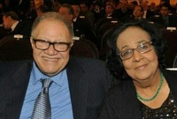 يحيي الفخراني ولميس جابر لا يزال زواجهما مستمرا منذ أكثر من 49 عاما أنجبا خلالها شادي وطارق