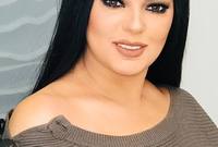 عزة من مواليد 12 أبريل عام 1982 ودخلت مجال التمثيل عام 2012
