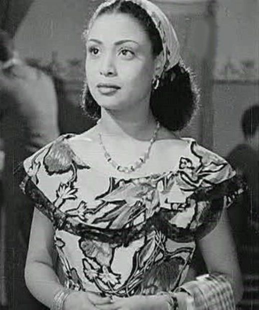 الفنانة سعاد مكاوي من مواليد 1928 هي ممثلة ومغنية مصرية
