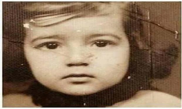 اسمها بالكامل سمية سعيد السيد فتيحه.. ولدت في الإسكندرية في 20 اكتوبر 1966
