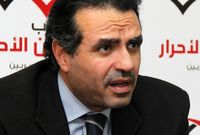 يعمل أبنه كطبيب أسنان وحصل أيضا علي منصب رئيس حزب المصريين الأحرار عام 2017