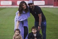 تزوجت "يارا" من عماد متعب في 2 ديسمبر 2011، لتضع طفلتها الأولى "تمارا" في يوليو 2013، وطفلتها الثانية "سيلين" في أغسطس 2014