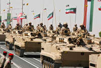 ويصل حجم الانفاق العسكري للكويت إلى 8.2 مليار دولار 
